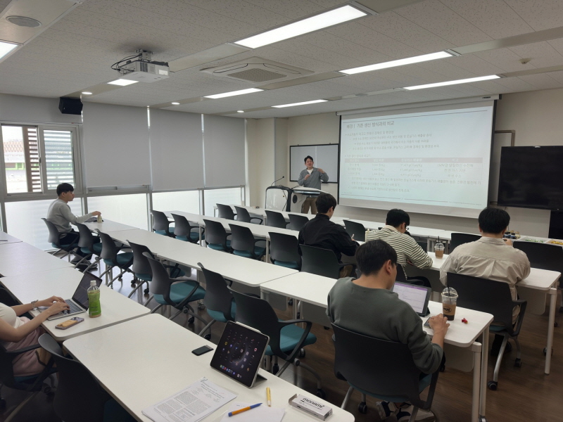 e241ef43956a653bf04b9bf067ed16d2_1745298958_1732.jpg e241ef43956a653bf04b9bf067ed16d2_1745298958_1732.jpg